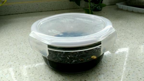 黑豆泡醋的功效與作用 黑豆泡醋的正確做法