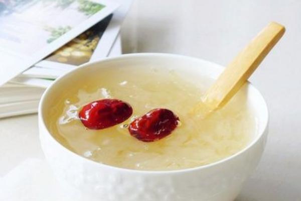 銀耳為什么不能天天吃 銀耳不焯水能吃嗎