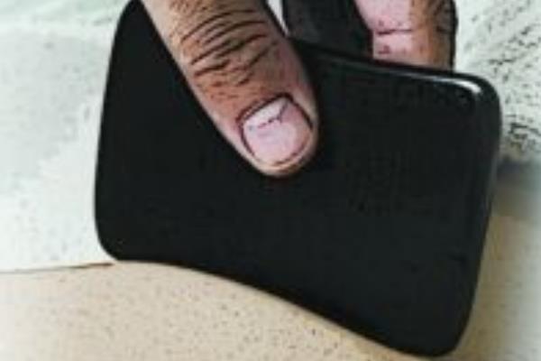 刮痧減肥嗎 刮痧減肥的正確方法