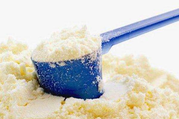 1段奶粉和2段奶粉的區別是什么 1歲寶寶吃1段還是2段奶粉