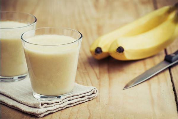 酸奶好還是純牛奶好 牛奶做什么簡單又好吃