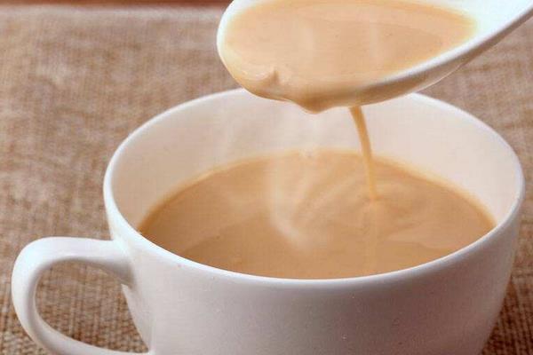 芡實(shí)粉可以泡水喝嗎 芡實(shí)打粉需要炒熟嗎