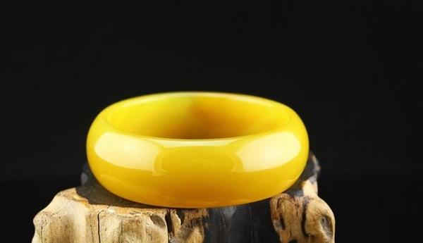 玉髓是什么（材質） 玉髓值錢嗎