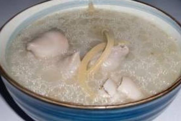 通草豬蹄湯的做法 通草鯽魚湯多久下奶