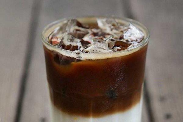 拿鐵咖啡怎么喝 拿鐵咖啡苦嗎