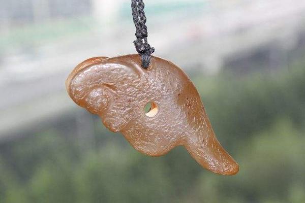 新疆戈壁瑪瑙市場價格多少錢一克 戈壁瑪瑙值錢嗎