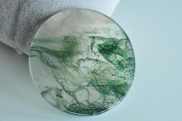 水草瑪瑙的功效與作用 水草瑪瑙為什么要泡水