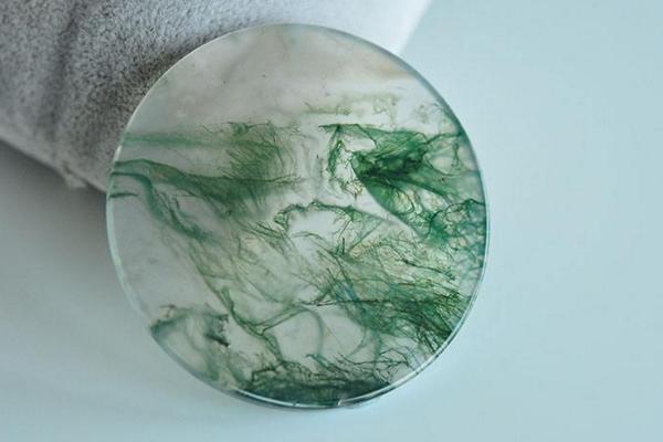 水草瑪瑙值錢嗎 水草瑪瑙什么顏色最好