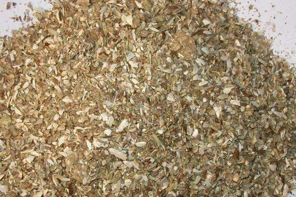 山羊飼料粗料配方