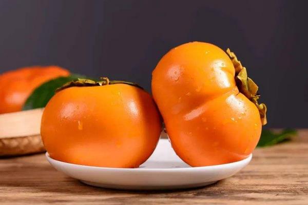 硬柿子皮能吃嗎？硬柿子皮黑是什么原因