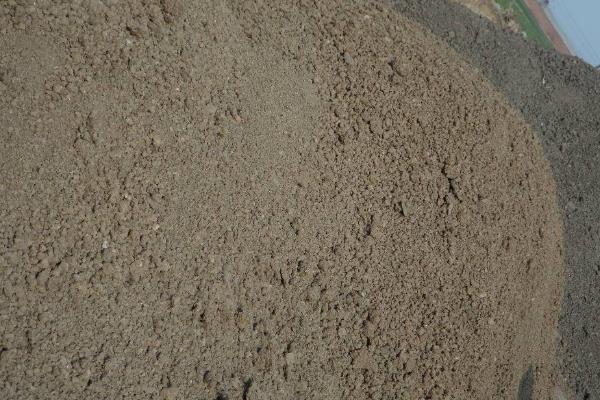 簡單的牛糞腐熟方法