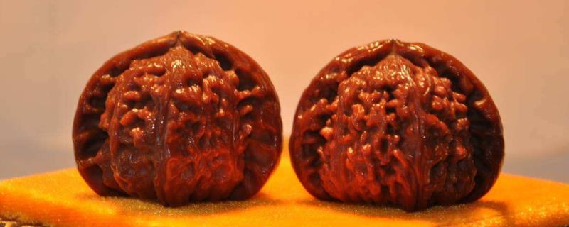 文玩核桃價(jià)值在哪里，附鑒定標(biāo)準(zhǔn)