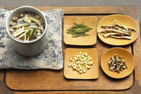 三清茶有什么功效,能治口臭嗎