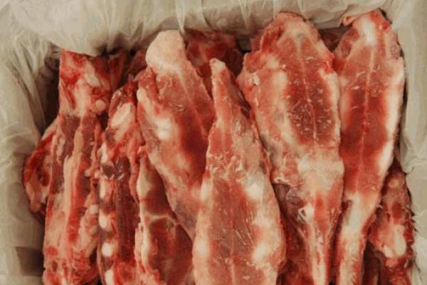 豬胸骨為什么那么便宜,是哪個部位?