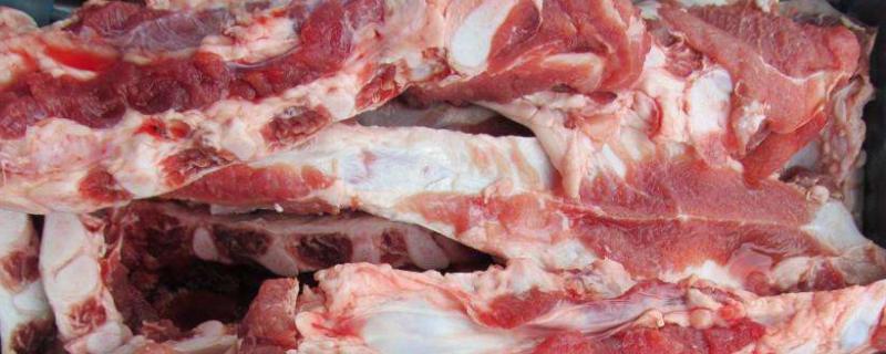 豬胸骨為什么那么便宜，是哪個部位？