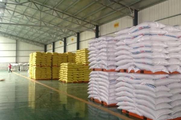 飼料業務員一個月掙多少，怎么跑市場好