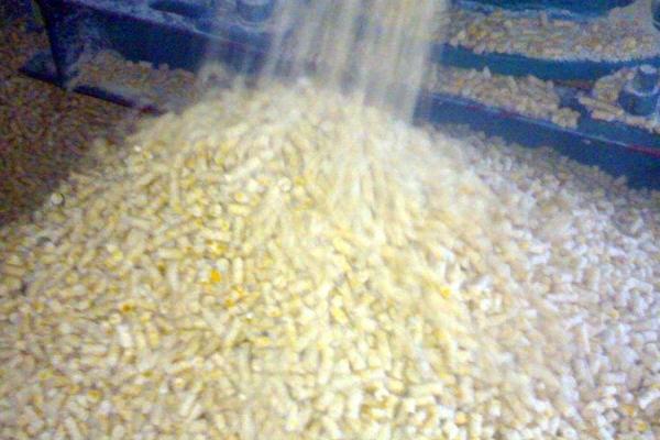 飼料業務員一個月掙多少，怎么跑市場好