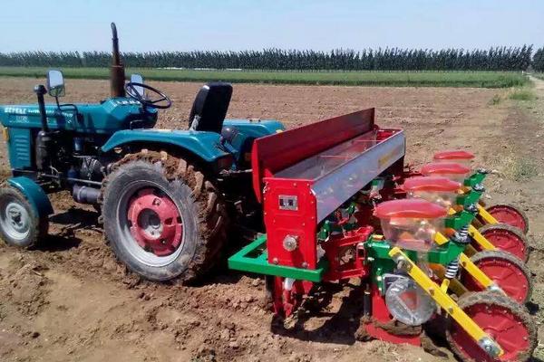 玉米播種機怎么調株距,一般有幾個檔位