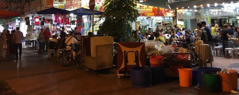 擺地攤炒米粉賺錢嗎，一個月能掙多少