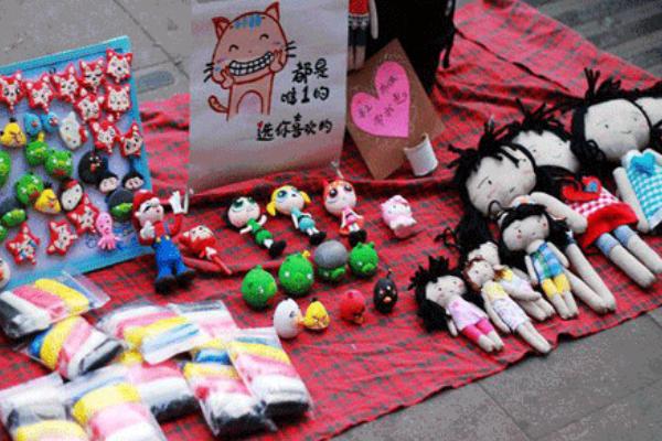 擺地攤貨架子有哪幾種，價格是多少